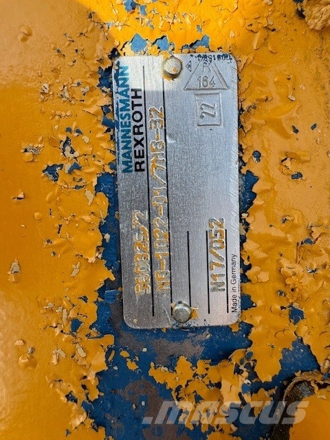 Liebherr R 954 B USED HYDRAULIC PARTS COMPLET 液压
