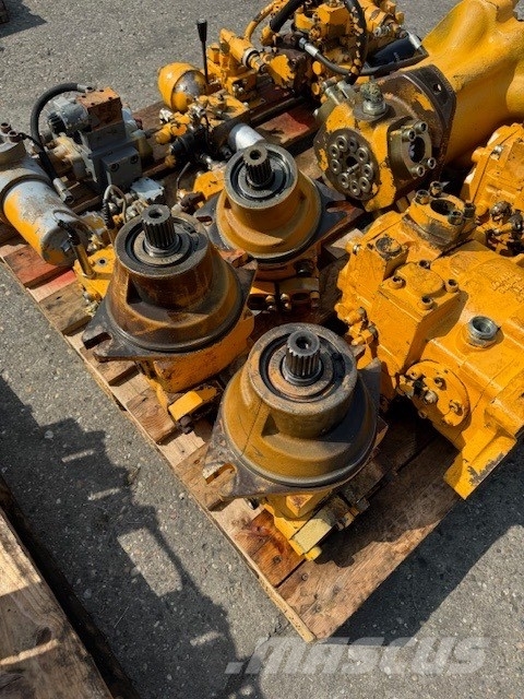 Liebherr R 954 B USED HYDRAULIC PARTS COMPLET 液压
