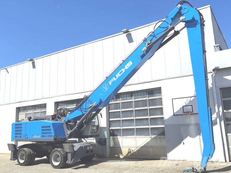 Fuchs MHL 360 F Paleta de manipulare