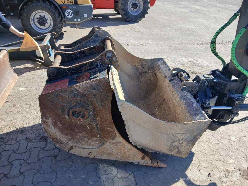 Volvo ECR 88 D, Minigrävare حفارات وسط 7 طن - 12 طن