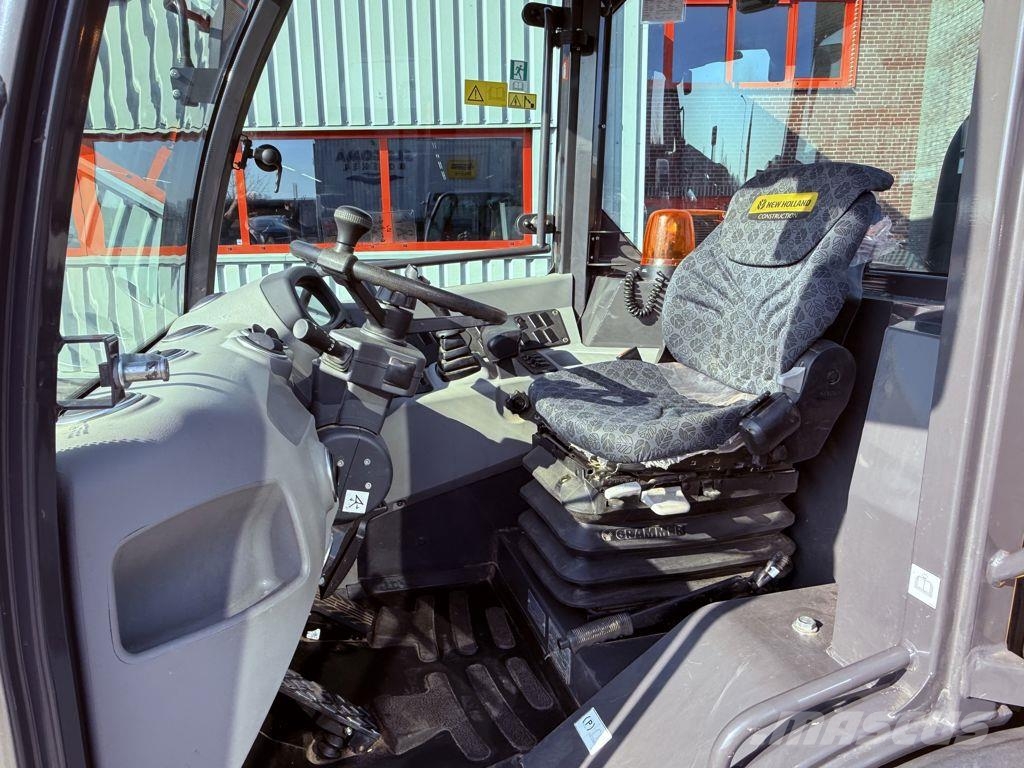 New Holland W50C Tool Carrier Shovel Kolesové nakladače