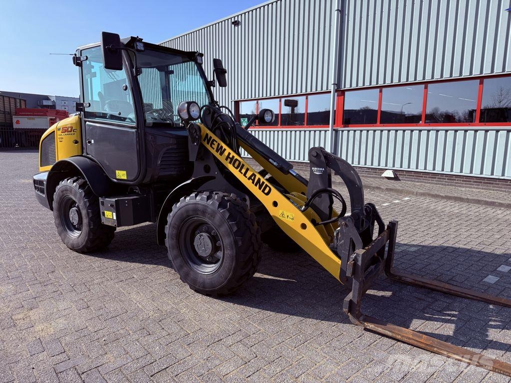 New Holland W50C Tool Carrier Shovel Kolesové nakladače