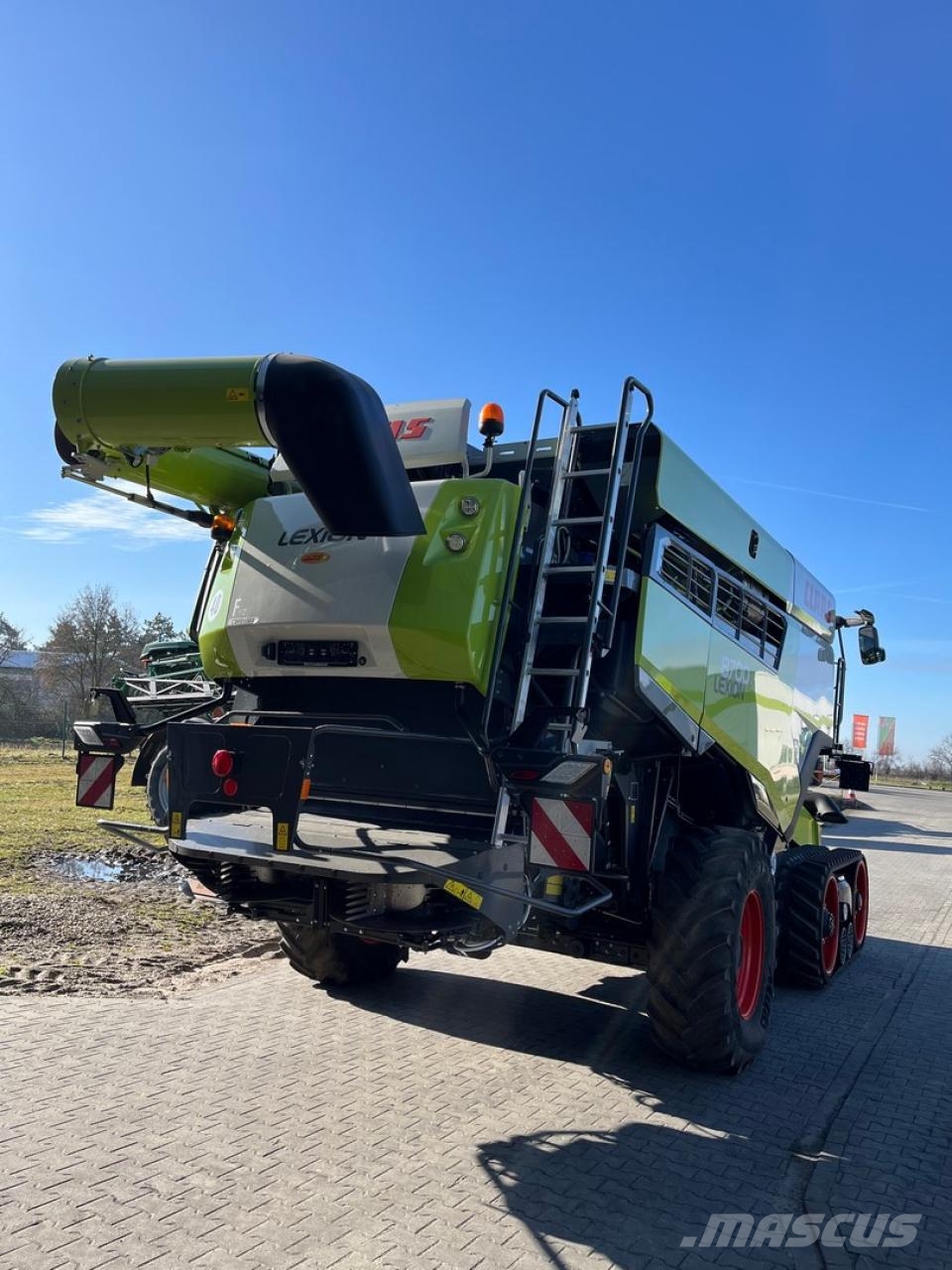 CLAAS Lexion 8700 TT Kombajni