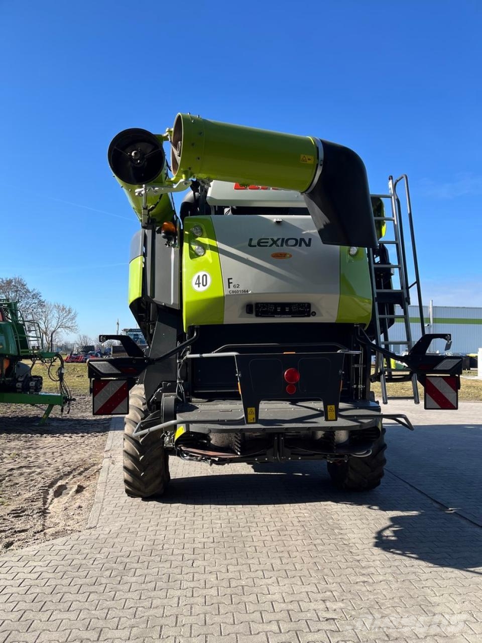 CLAAS Lexion 8700 TT Kombajni