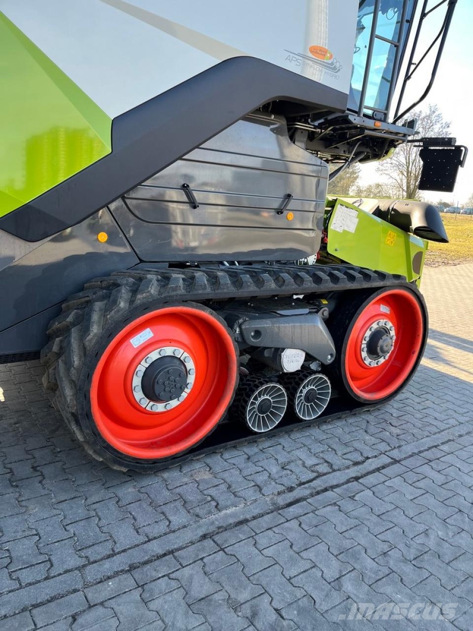 CLAAS Lexion 8700 TT Kombajni