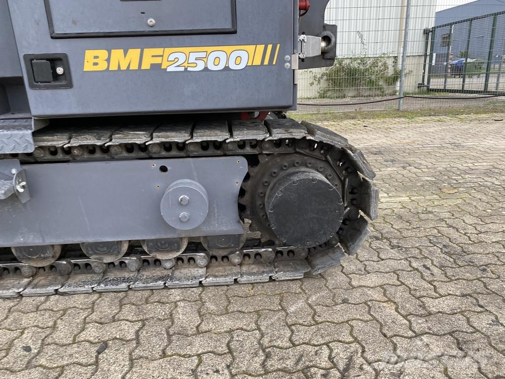 Bomag BMF 2500 S Other