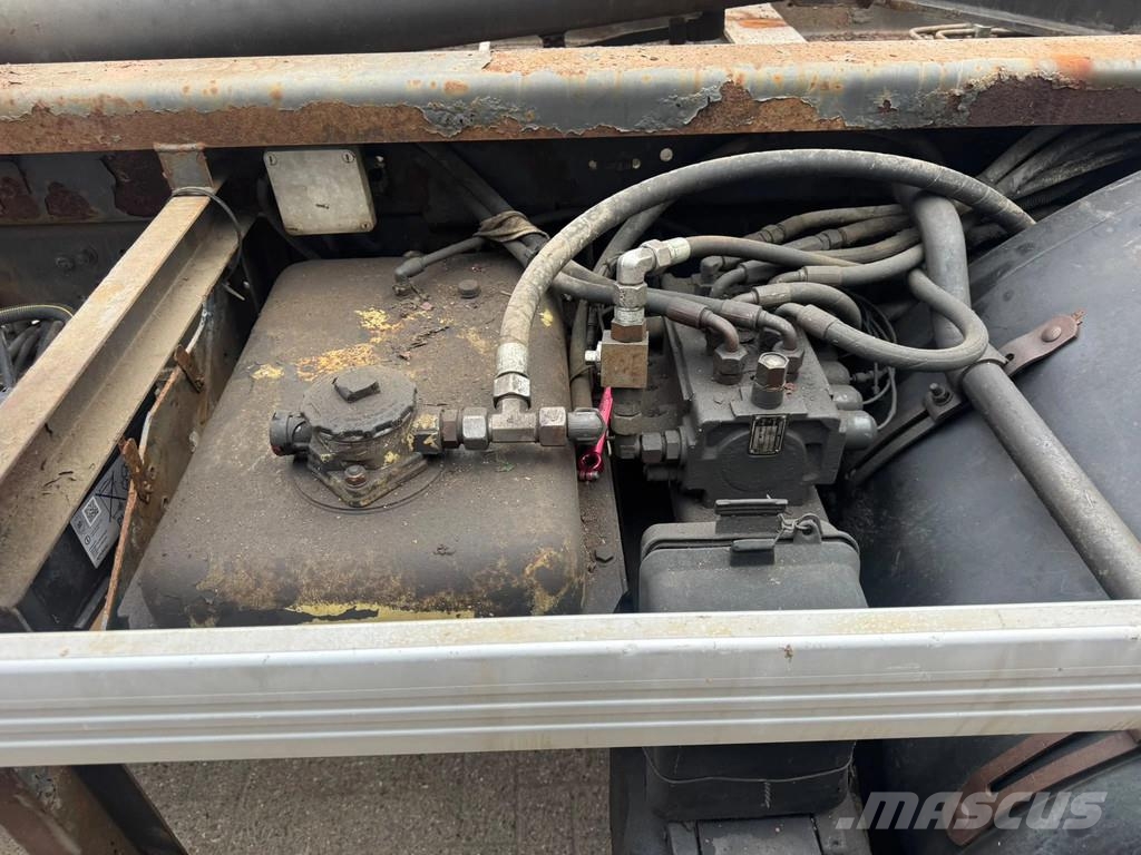 Renault Kerax **370-CAMION FRANCAIS** شاحنات الرافعات الخطافية