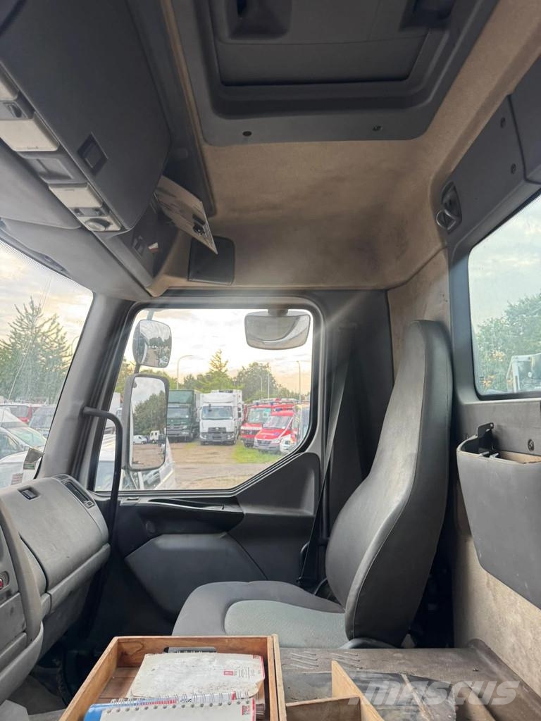 Renault Kerax **370-CAMION FRANCAIS** شاحنات الرافعات الخطافية