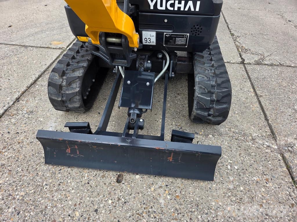 Yuchaï U17 DEMOMODEL ALS NIEUW! Minigraafmachines < 7t