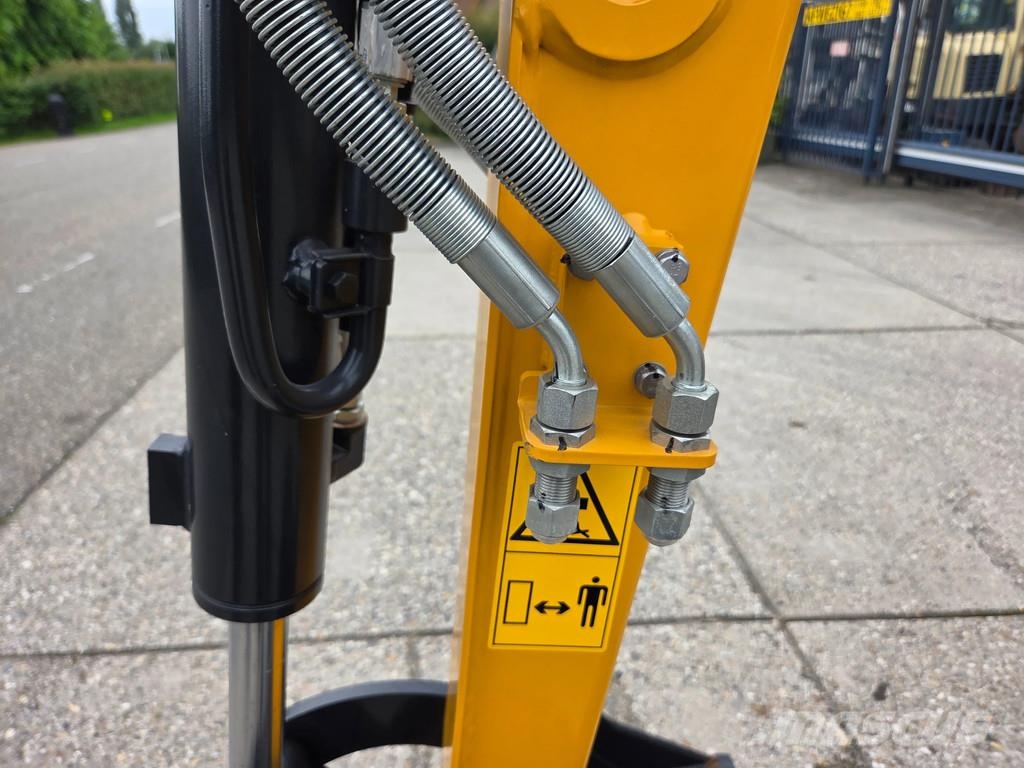 Yuchaï U17 DEMOMODEL ALS NIEUW! Minigraafmachines < 7t