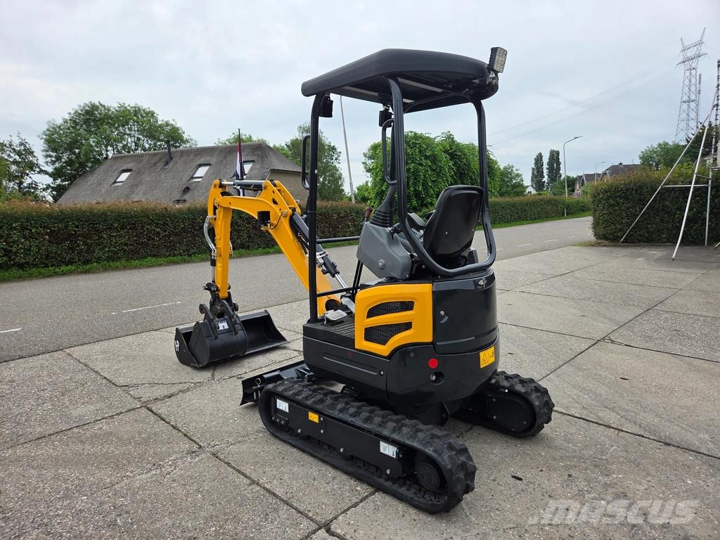 Yuchaï U17 DEMOMODEL ALS NIEUW! Minigraafmachines < 7t