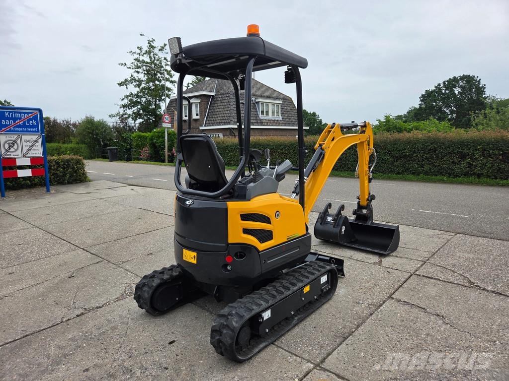 Yuchaï U17 DEMOMODEL ALS NIEUW! Minigraafmachines < 7t