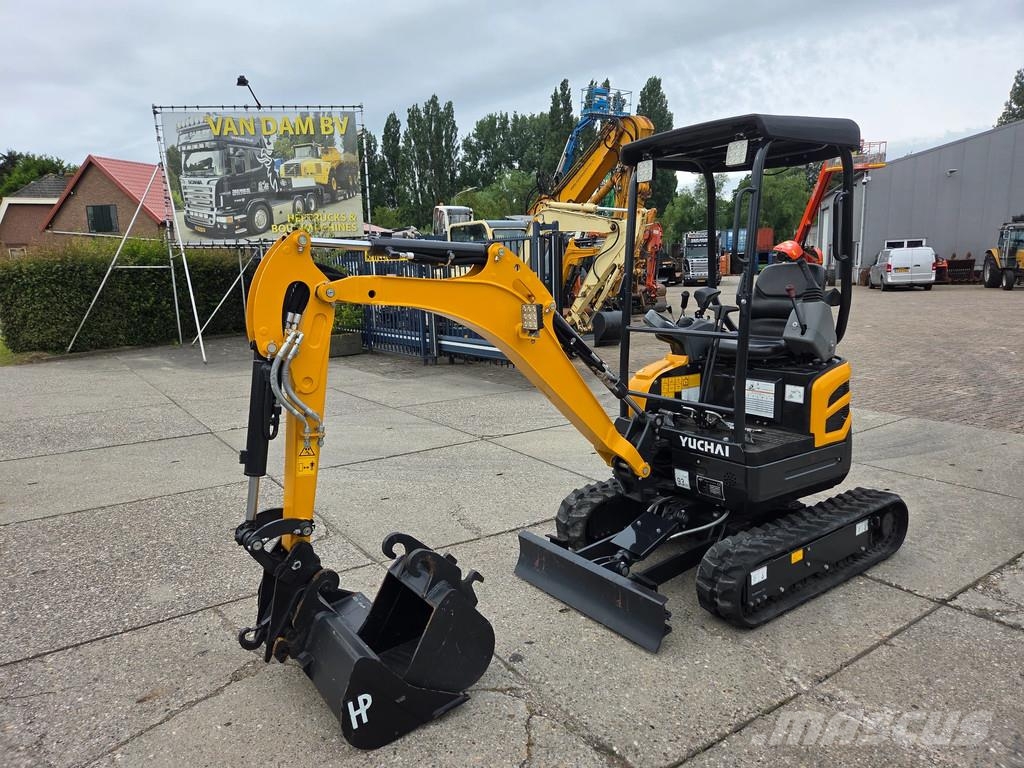 Yuchaï U17 DEMOMODEL ALS NIEUW! Minigraafmachines < 7t