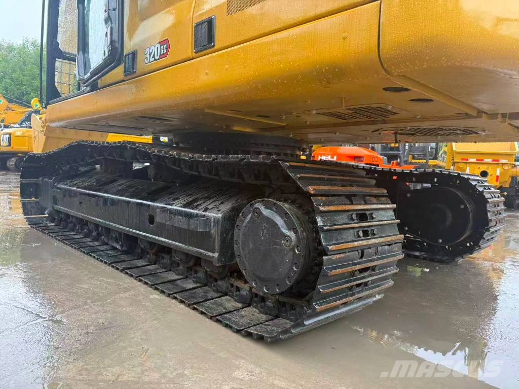 CAT 320 GC Bagri goseničarji