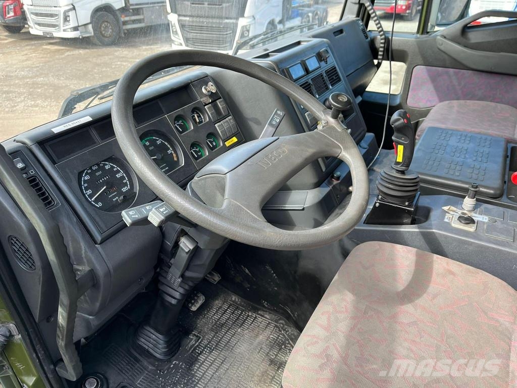 Iveco Fresia F 2000 4x4 SNOW PLOW / BROOM / BLOWER Balayeuse / Autolaveuse