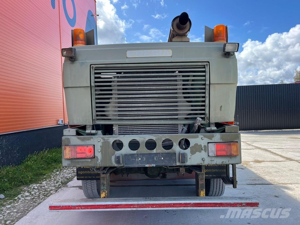 Iveco Fresia F 2000 4x4 SNOW PLOW / BROOM / BLOWER Balayeuse / Autolaveuse