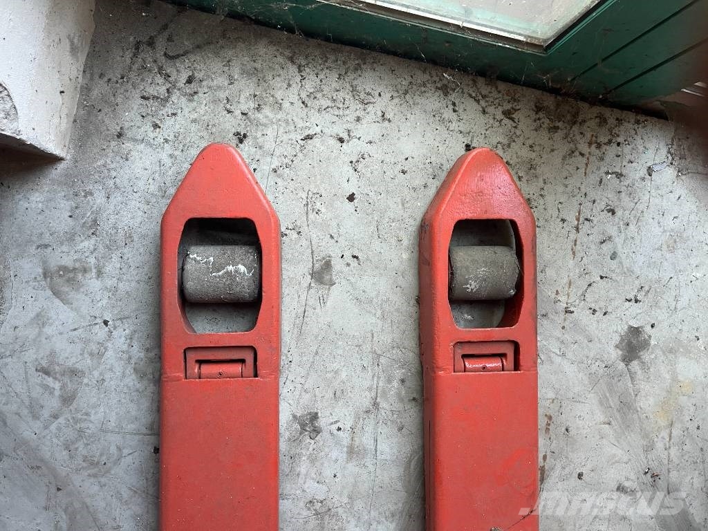 Linde T18 /360/ (LONG 1600) V-2047 OB Kézi raklapemelők