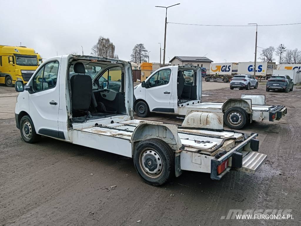 Renault TRAFIC PLATFORMA DO ZABUDOWY NR 916 Furgões