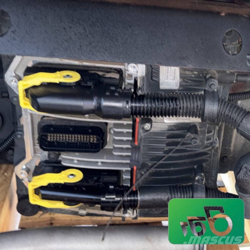 Fendt Katana 85 MTU V12 21.1L Engine Motoren