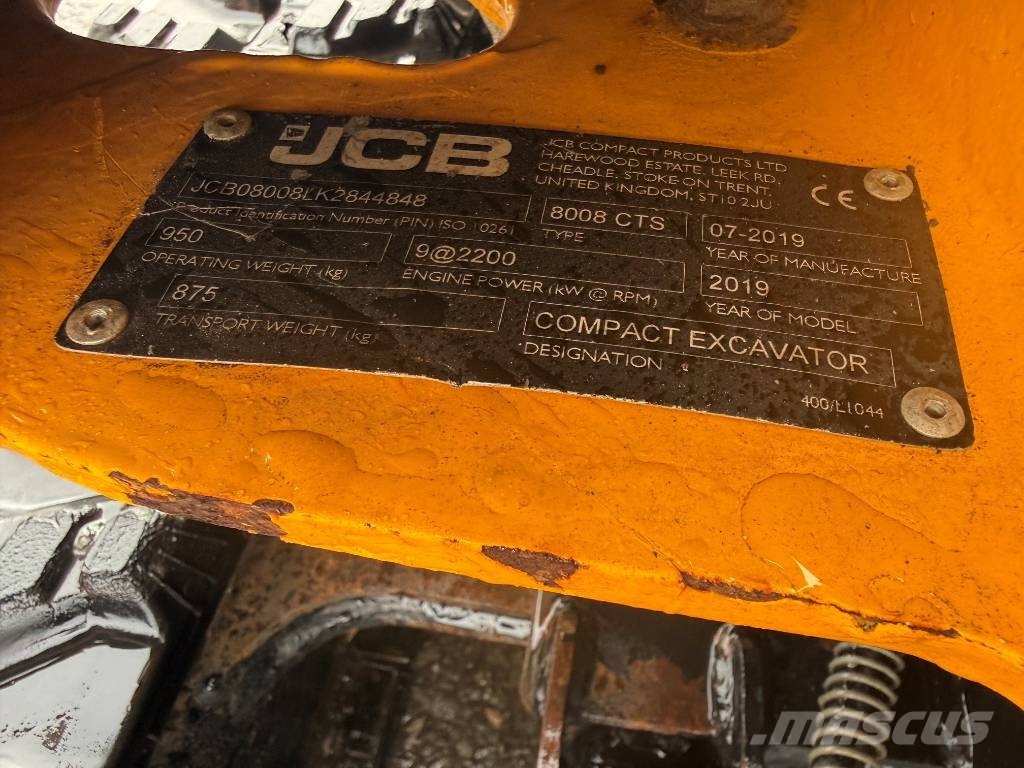 JCB 8008 CTS Miniescavatori