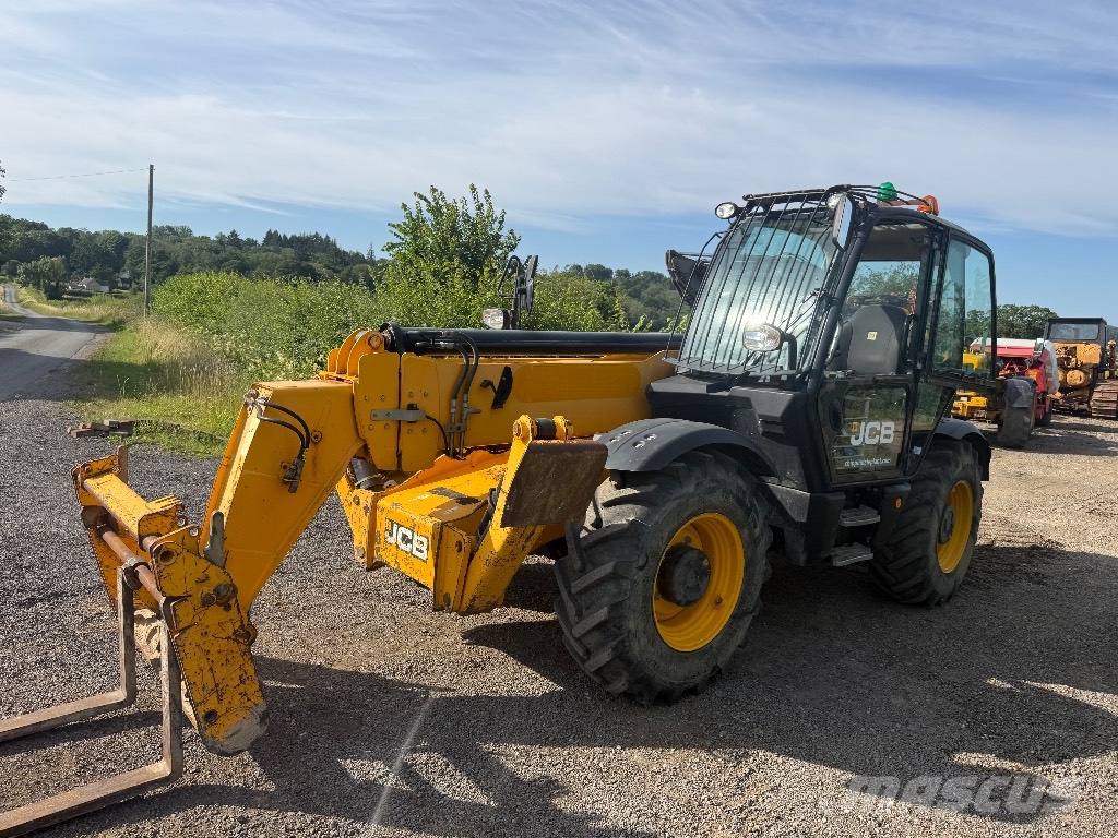 JCB 535 V 140 Telescopic handlers