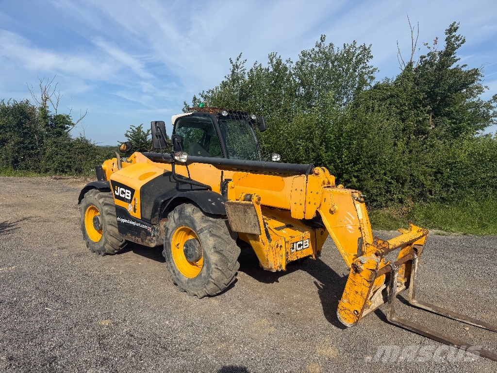 JCB 535 V 140 Telescopic handlers