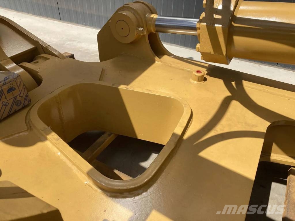 CAT D8N Rahljalniki