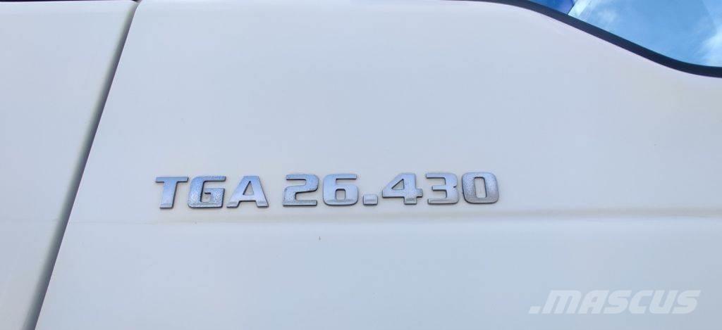 MAN TGA 26.430 XXL / Manual / EURO 3 / Airco / Hydraul Tractor Units