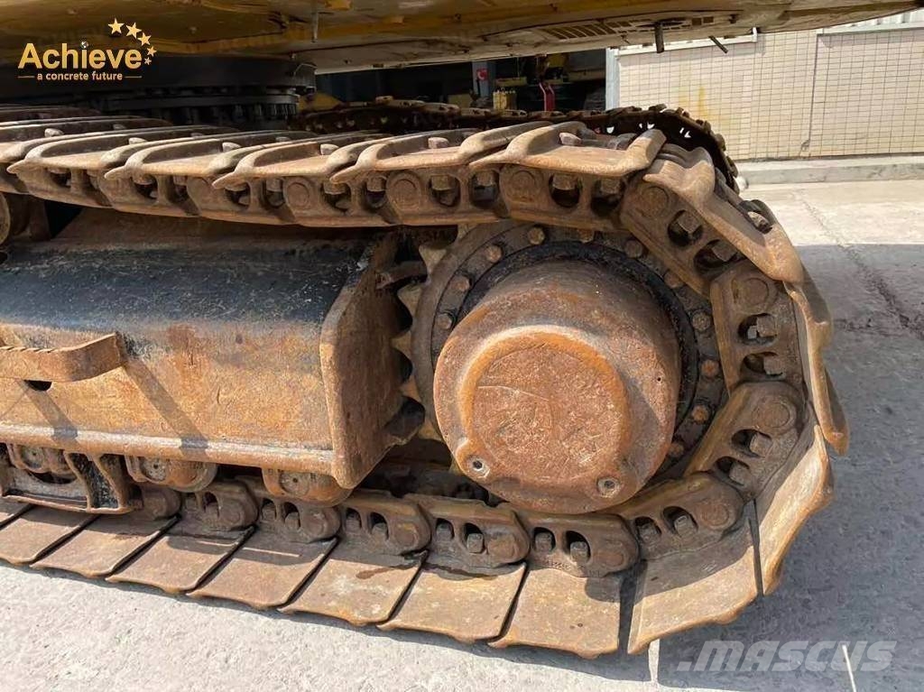 CAT 330 Beltegraver