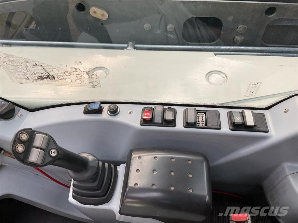 CLAAS Scorpion 7030 Teleskopski viličarji