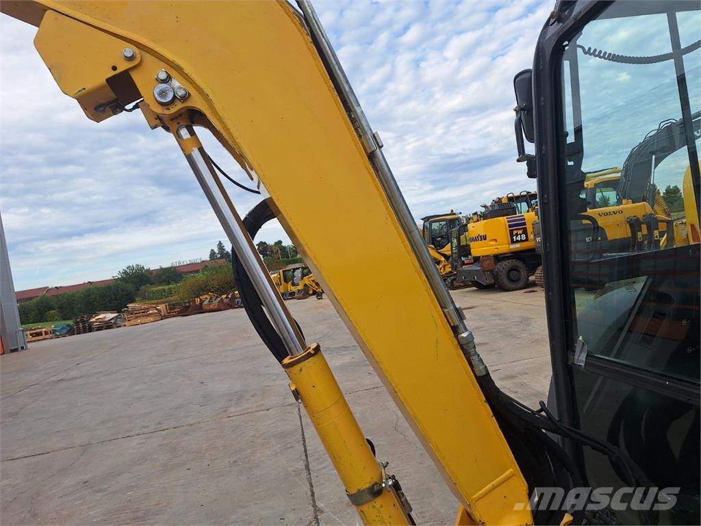 Komatsu PC 35 MR - 3 Stavebnictví - ostatní