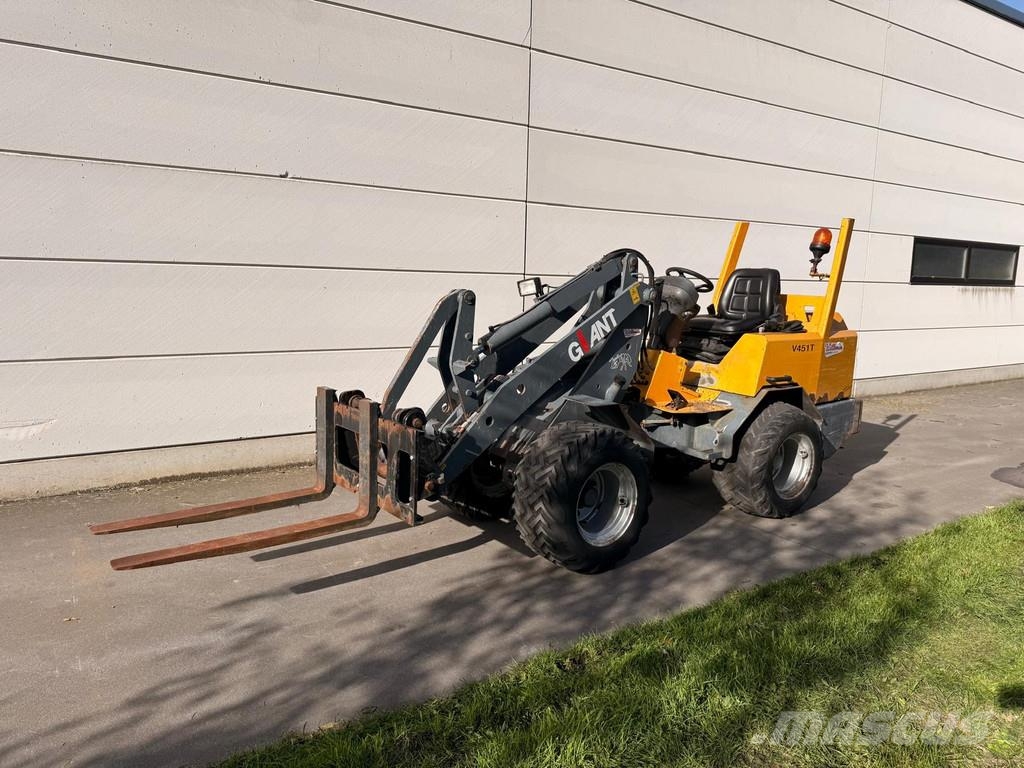 GiANT V451T Φορτωτές με λάστιχα (Τροχοφόροι)