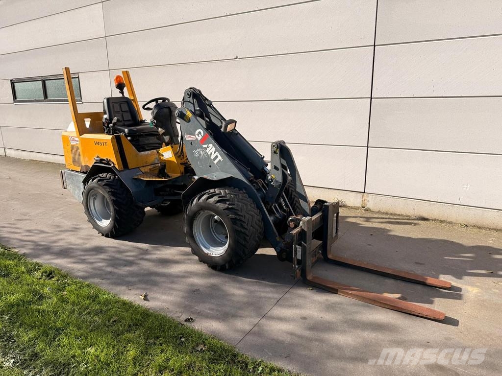 GiANT V451T Wielladers