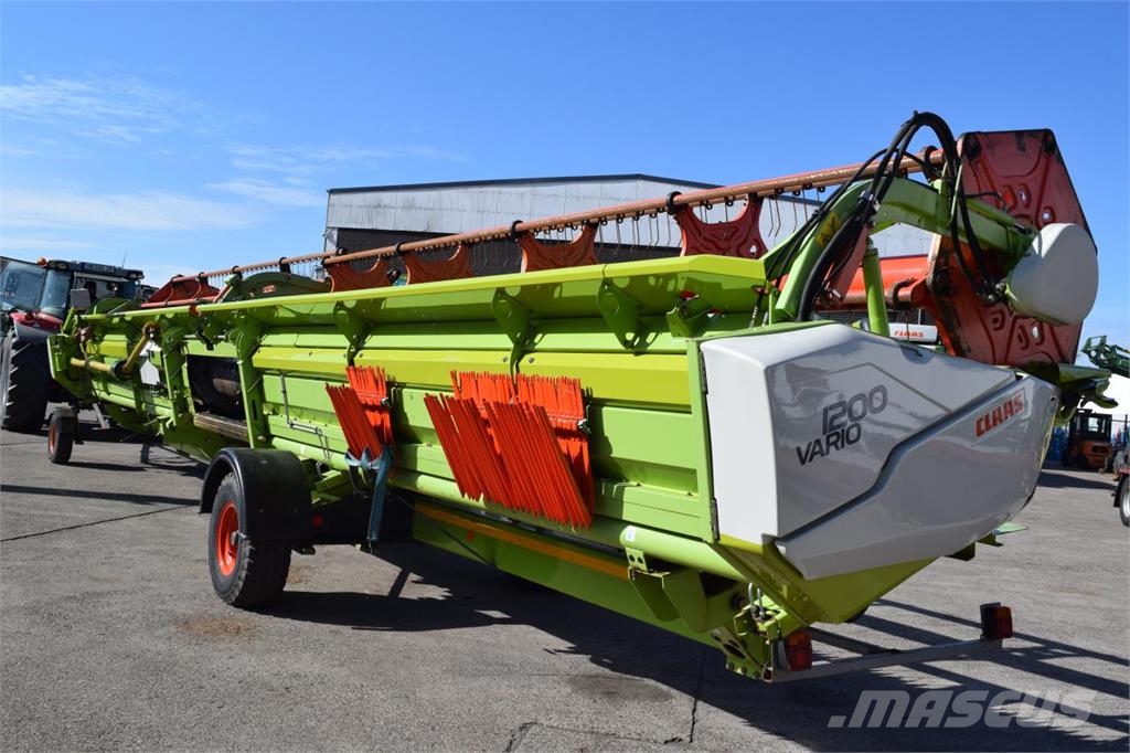 CLAAS Lexion 770 TT Moissonneuse batteuse