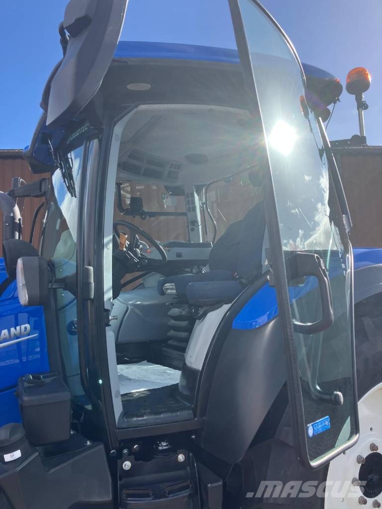 New Holland T 5.120 Dynamic Command Traktorid