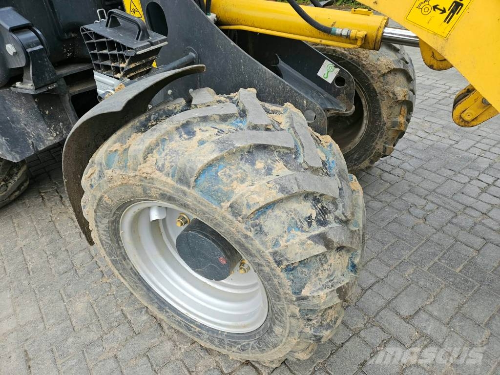 Komatsu WA 70 M - 8 Radlader