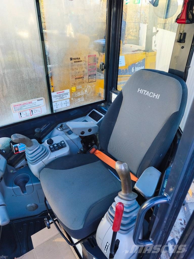 Hitachi ZX33 U-6 CLR Minikoparki