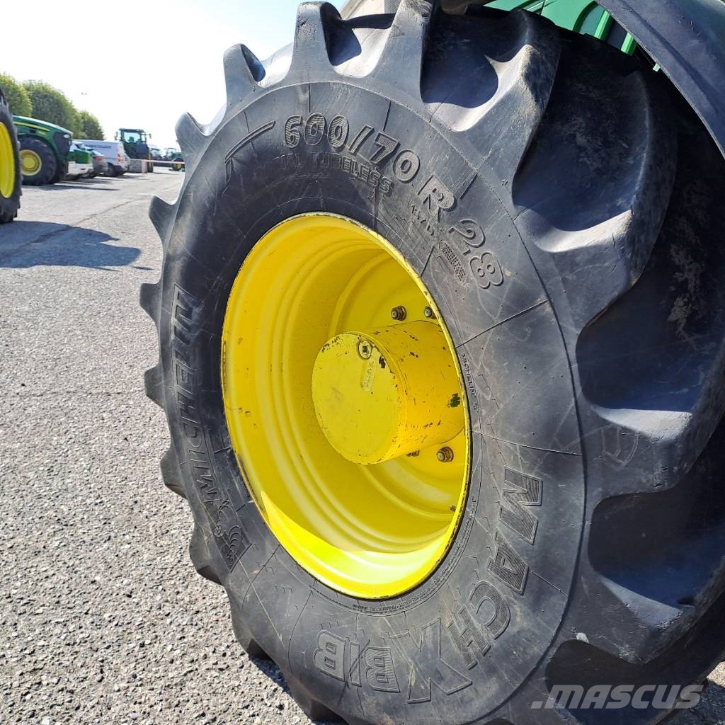 John Deere 6210 R AutoPower Tractores