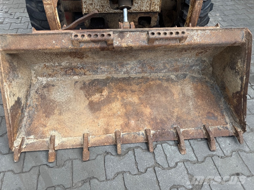 Bobcat 753 Φορτωτάκια