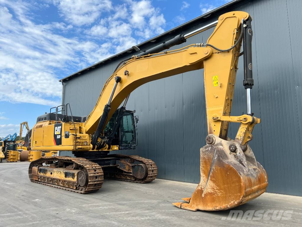 CAT 352F Rupsgraafmachines
