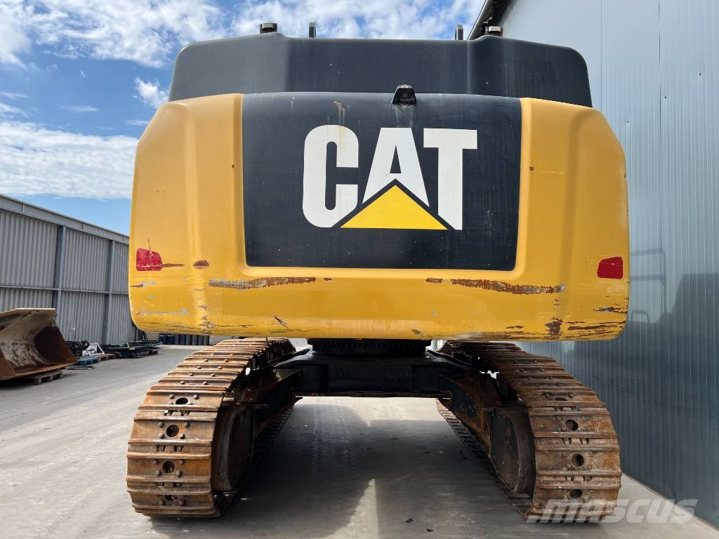 CAT 352F Rupsgraafmachines