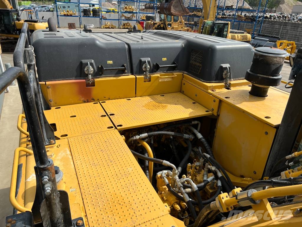 CAT 352F Rupsgraafmachines