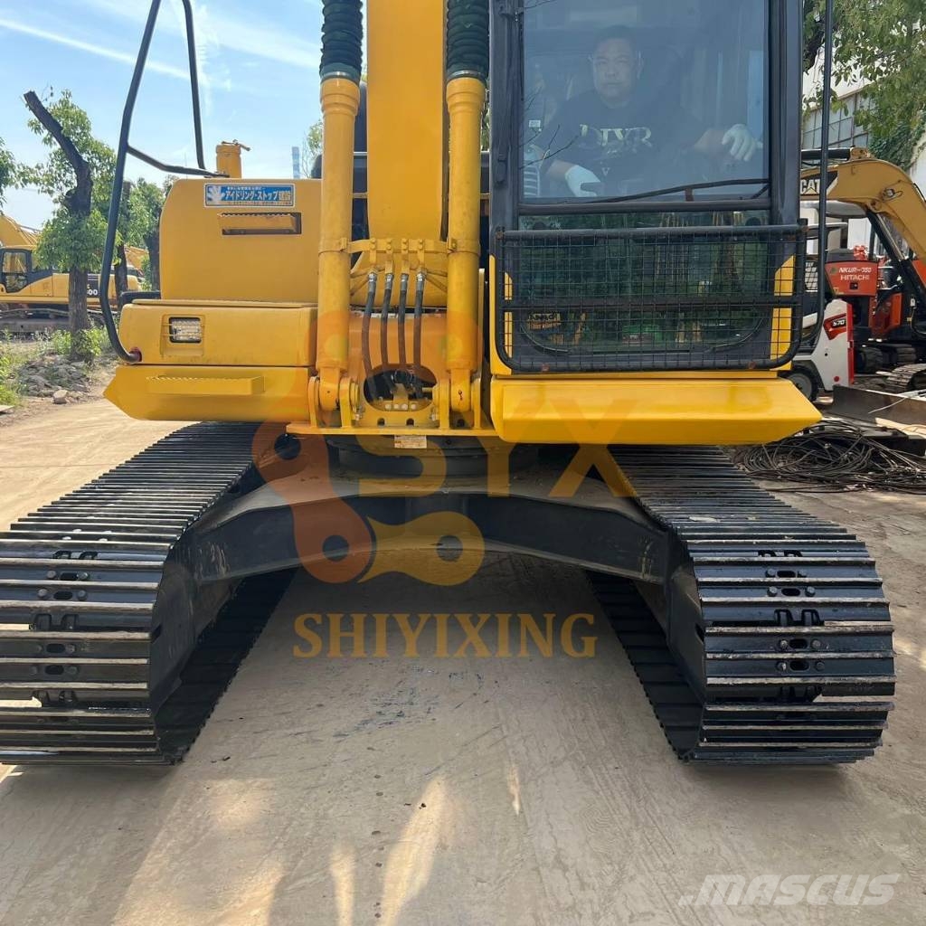 Komatsu PC 130 Paletli ekskavatörler