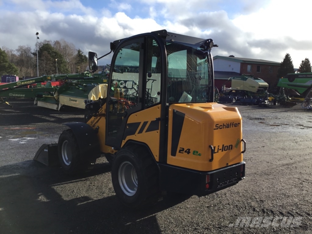 Schäffer 100% elektrisk 24e Multi-purpose loaders