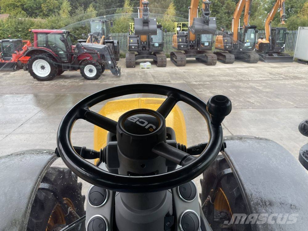 JCB Fastrac 4220 Ciągniki rolnicze