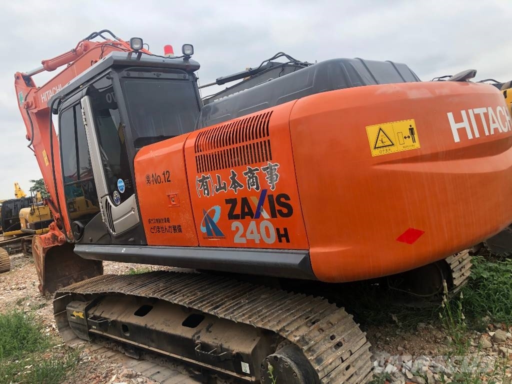 Hitachi ZX 240 Raupenbagger