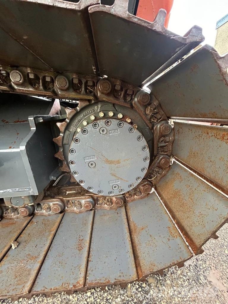 Develon DX160LC-7K Crawler excavators