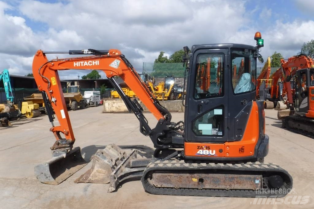 Hitachi ZX 48 U 3 excavator specs & dimensions (2010 - 2013