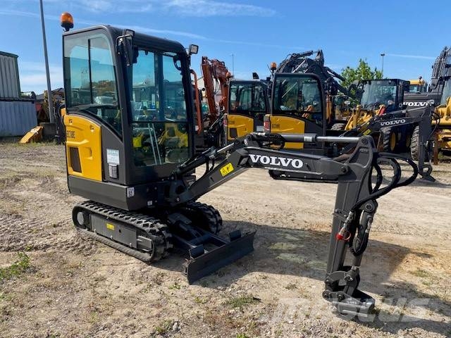 Volvo EC 18 E MIETE / RENTAL (12002065) حفارات صغيرة أقل من 7 طن (حفارات صغيرة)