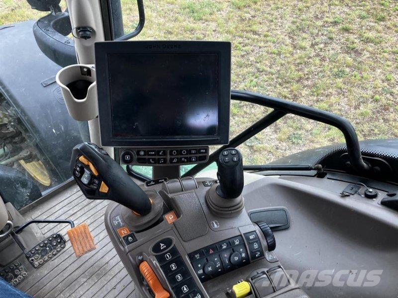 John Deere 6250R Traktoren